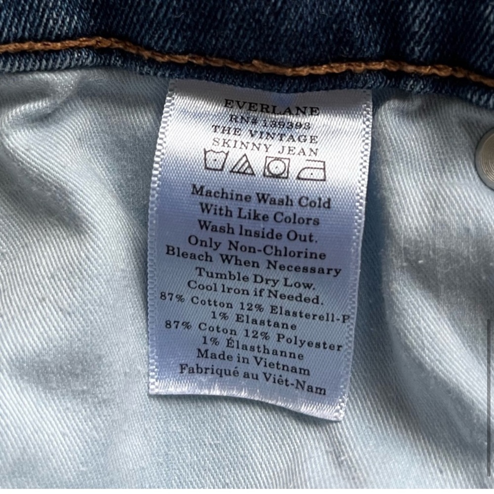 Everlane high rise vintage Jean button fly - Picture 7 of 10